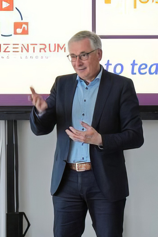 DigitaleBildung 01